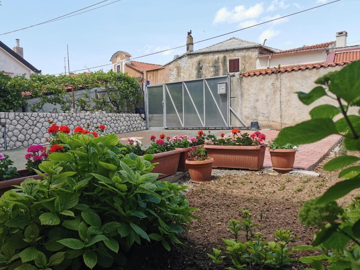 Apartman Pod Nehajem Διαμέρισμα Senj  Εξωτερικό φωτογραφία